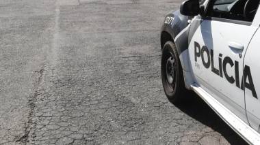 Carro da polícia civil do Paraná