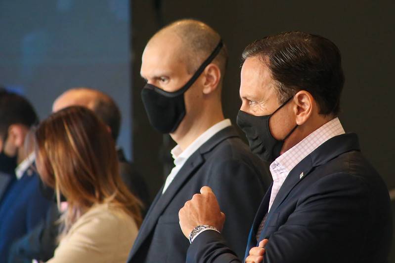 Rejeição dos eleitores mantém Doria longe da campanha de Bruno Covas em São Paulo Bruno Covas e João Doria