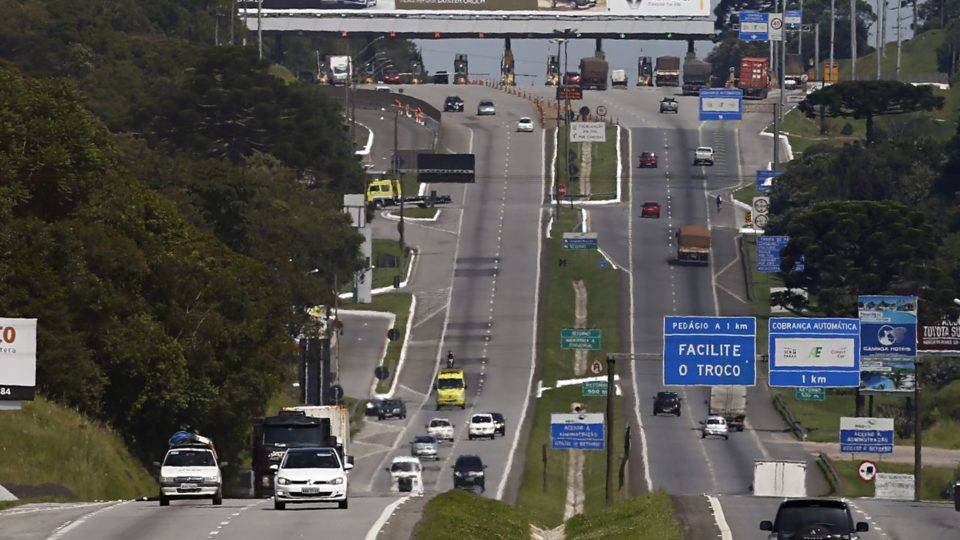 Onde o modelo de pedágio por menor tarifa fracassou e por quê? Atuais contratos de pedágio no Paraná acabam em novembro de 2021.