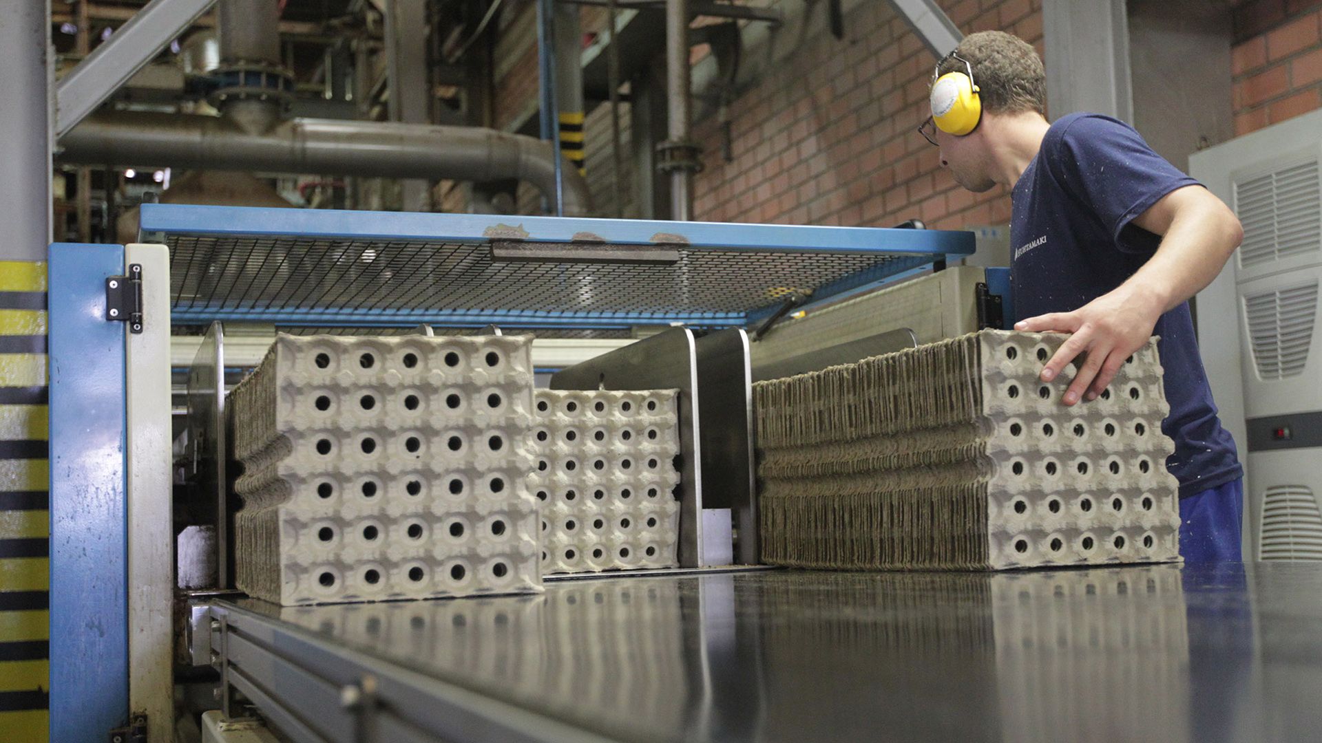 Após redução da produção e esgotamento de estoques, indústria registrou retomada nos últimos meses