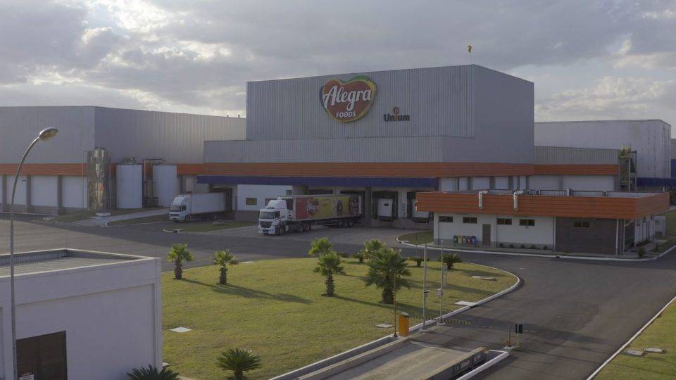 Mercado externo aquecido turbina exportações de indústria de suínos do estado Sede da Alegra Foods, em Castro, nos Campos Gerais
