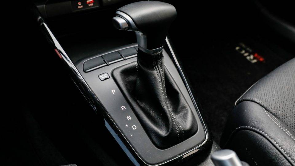 Kia Rio é equipado com câmbio automático de seis marchas
