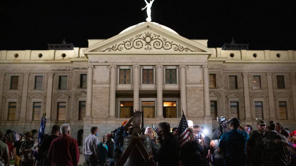 EUA: Arizona deve concluir apuração somente na sexta-feira (5), aponta secretária de Estado