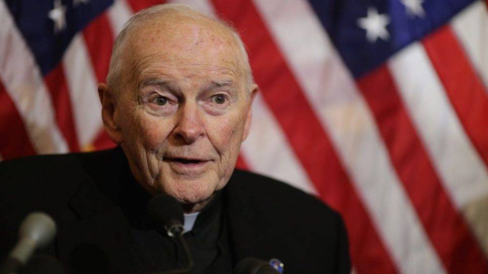 Vaticano divulga relatório sobre ex-cardeal McCarrick