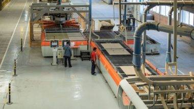 Linha de produção da Roca, que tem duas fábricas no Paraná