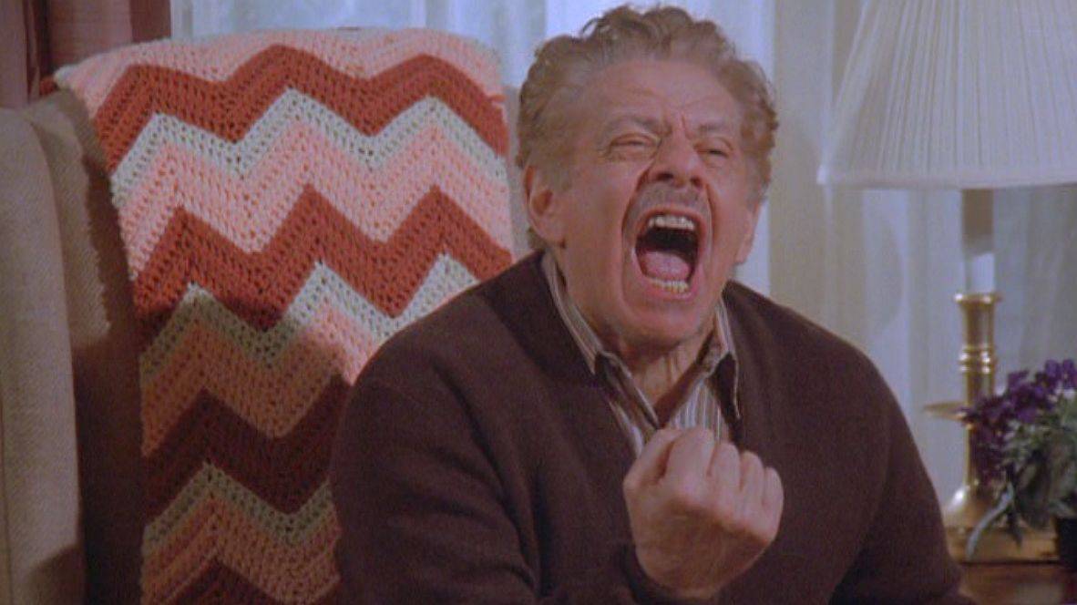 Jerry Stiller como Frank Costanza no seriado Seinfeld.