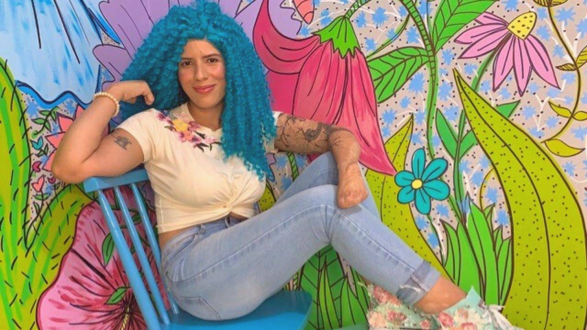 O gibi criado por Juliana terá como personagem principal a super-heroína “Ju Sem as Mãos” e contará histórias de pessoas com deficiência.