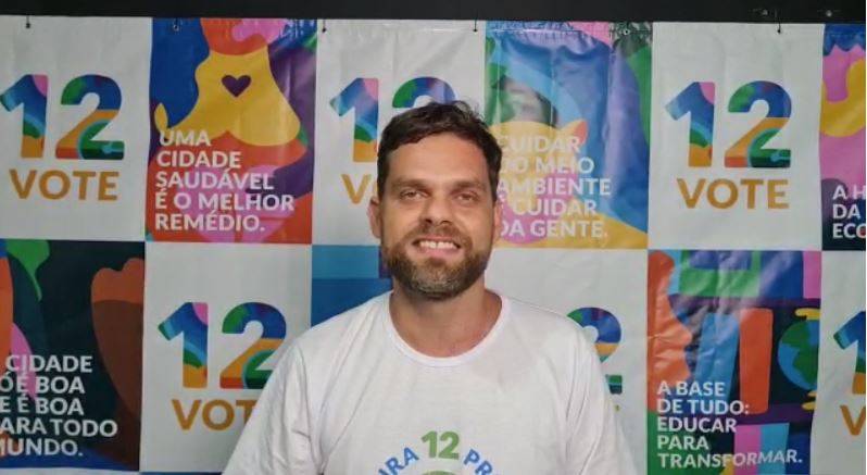 Goura comemora segundo lugar e pede empatia ao prefeito reeleito Goura (PDT) em vídeo divulgado após resultado das eleições em Curitiba.