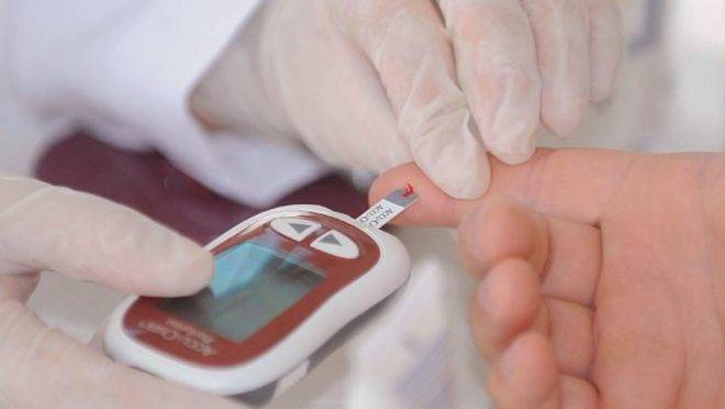 Pacientes com diabete descompensado estão em maior risco para uma sequela grave da doença: amputação de membros inferiores