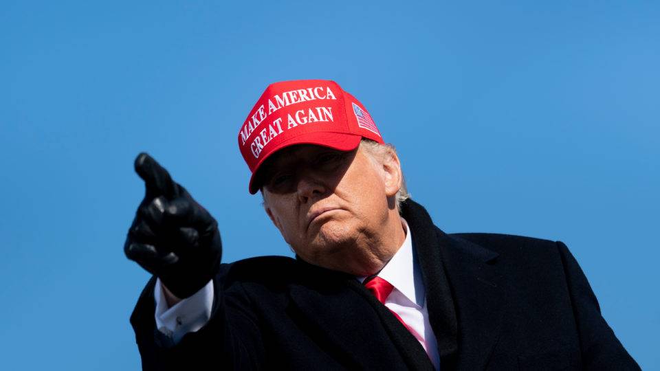 Contestar resultados eleitorais na justiça não é o fim da democracia trump