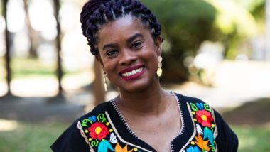 Carol Dartora (PT) é a primeira mulher negra eleita vereadora de Curitiba.