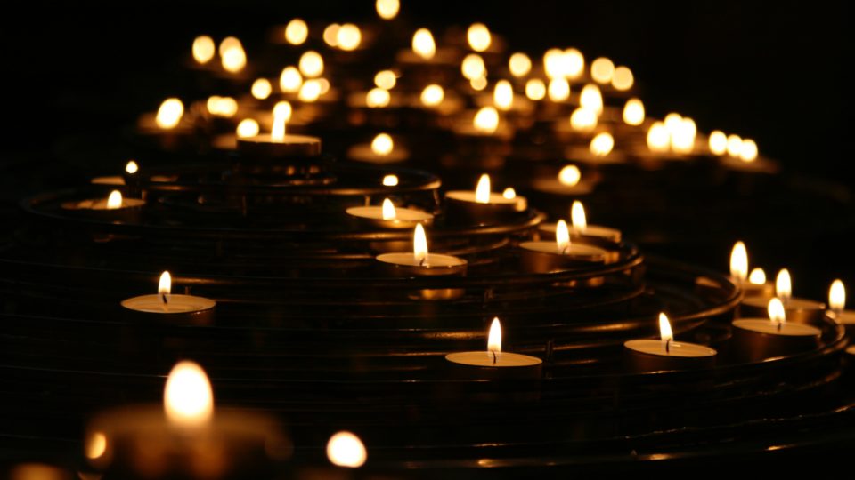 Com WhatsApp, empresa de planos funerários acelera digitalização na venda do serviço Luto