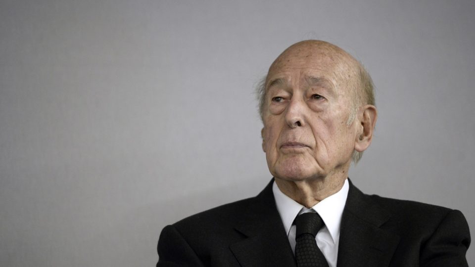Resistência e integração da Europa em luto na França Valery Giscard d'Estaing