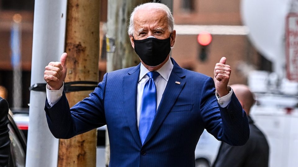biden máscara