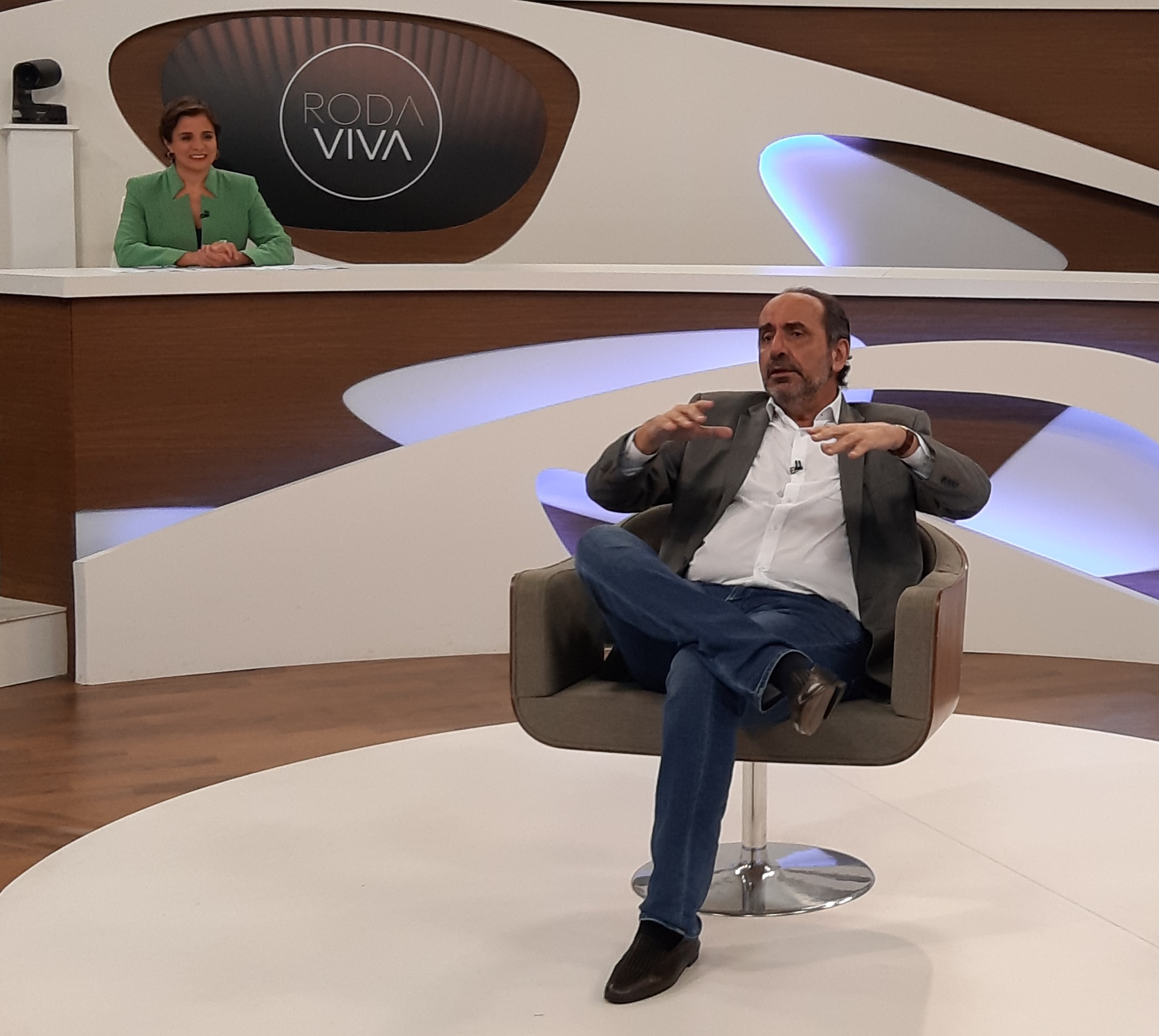 Prefeito de Belo Horizonte, Alexandre Kali, durante o programa Roda Viva, da TV Cultura.