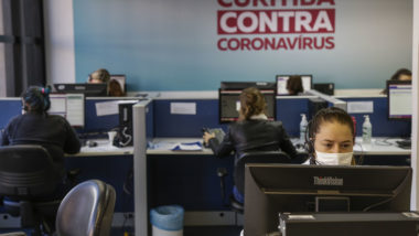 Alta de casos de Covid-19 dificulta o monitoramento dos infectados pela prefeitura de Curitiba.