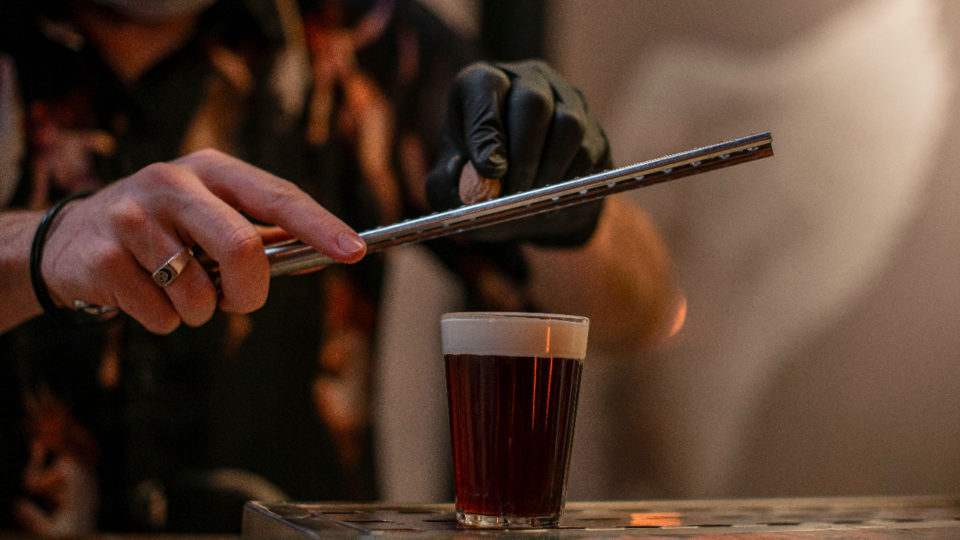 Lagosta, churrasco texano, torroneria: conheça as novidades gastronômicas de Curitiba Ponto Gin oferece variedade de drinks.