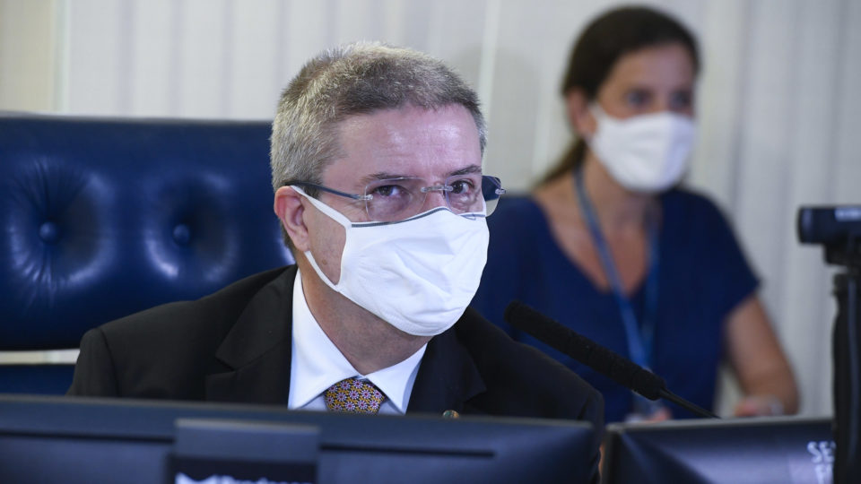 O senador Antonio Anastasia.