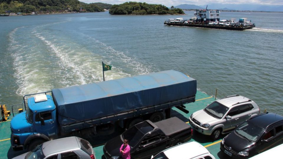 Processo de concessão do ferry-boat de Guaratuba está em andamento.