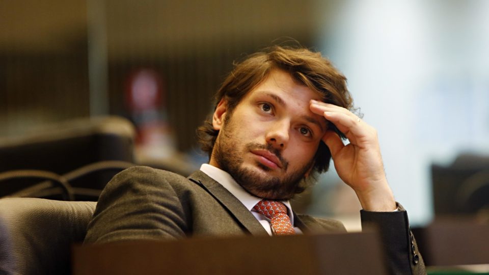 Com previsão de R$ 300 milhões para contratações, orçamento de 2022 é aprovado por comissão Tiago Amaral, relator da LDO