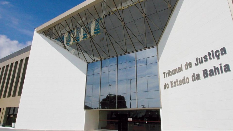 Desembargadoras que atuavam no TJ da Bahia foram presas acusadas de negociar sentenças a favor de grileiros.