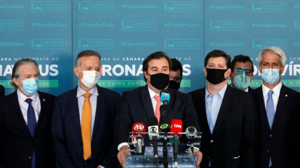 Grupo político de Rodrigo Maia ganhou o apoio de partidos de esquerda na eleição para mesa diretora da Câmara.