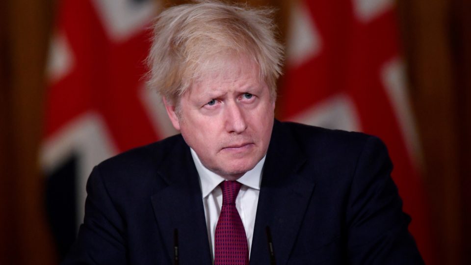 Boris Johnson cancela Natal e diz que nova variante da Covid-19 é 70% mais transmissível