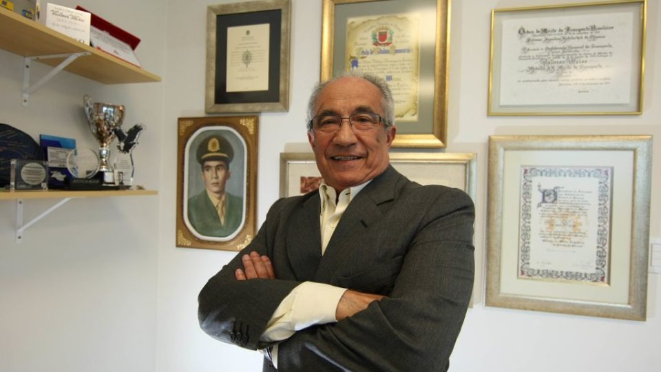 Aos 83 anos, empresário Valmor Weiss morre vítima da Covid-19 Valmor Weiss ocupou diversos cargos em entidades representativas.