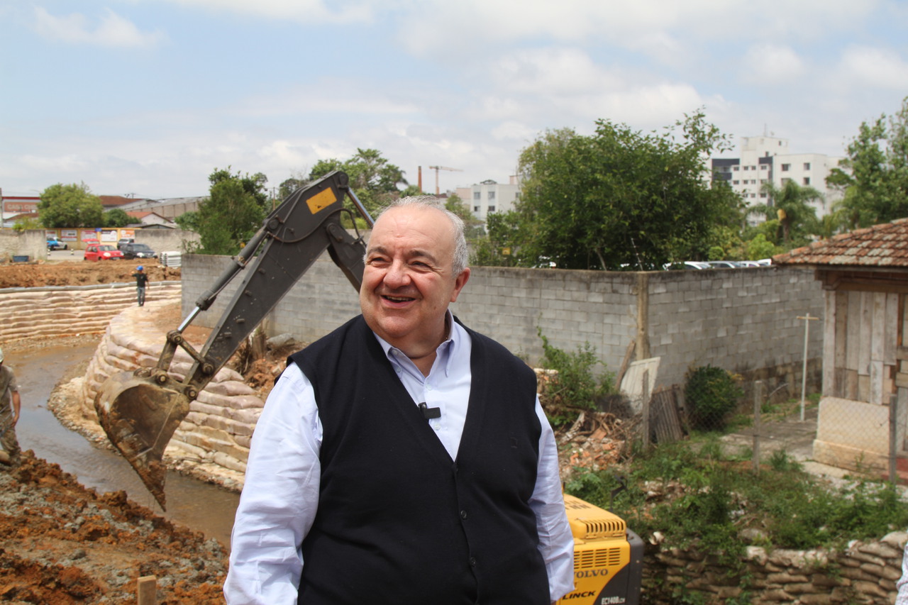 "Em dívida", Rafael Greca tem uma série de obras para entregar à cidade no seu próximo mandato.