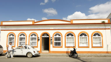 Fachada da Câmara Municipal de Morretes.