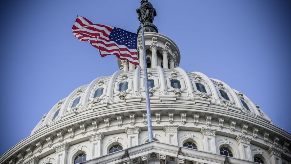 Grupo de senadores republicanos deve pedir auditoria de eleição nos EUA O Capitólio dos EUA, sede do congresso americano. Senadores republicanos pedirão auditoria da eleição presidencial no país