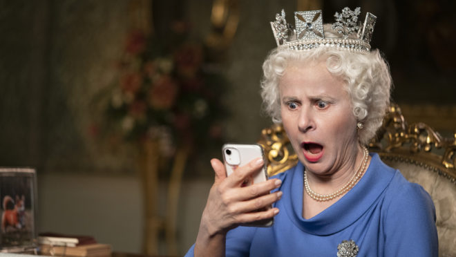 Falso documentário da Netflix ilustra o problema de dar muito poder ao governo Tracey Ullman interpreta a Rainha Elizabeth no especial de comédia “2020 Nunca Mais”, da Netflix