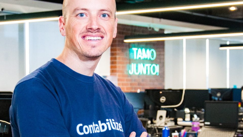 Curitibana Contabilizei recebe aporte do SoftBank e pretende dobrar número de clientes Vitor Torres, CEO Contabilizei