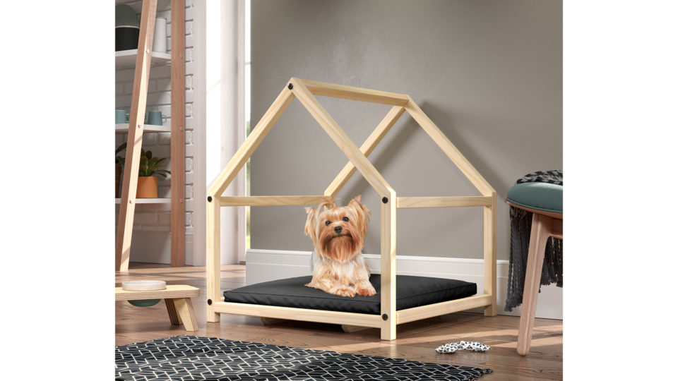 A cama casinha pet segue a linha das camas infantis montessorianas. Um charme para colocar ao lado da sua cama ou da cama da criança. Disponível no preto com almofada bege e no natural e bege