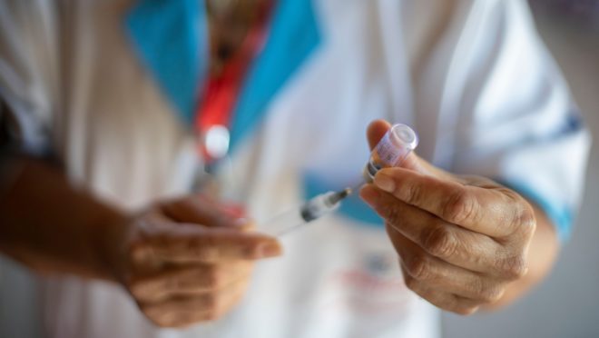 Como é a indústria de vacinas no Brasil e por que nenhuma multinacional produz aqui Como é a indústria de vacinas no Brasil e por que nenhuma multinacional produz aqui