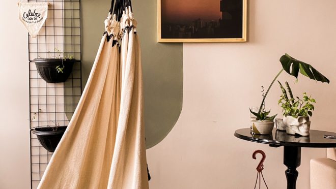 No perfil do Instagram @acasadakelly a fotógrafa mostra as mudanças e desafios no novo imóvel.