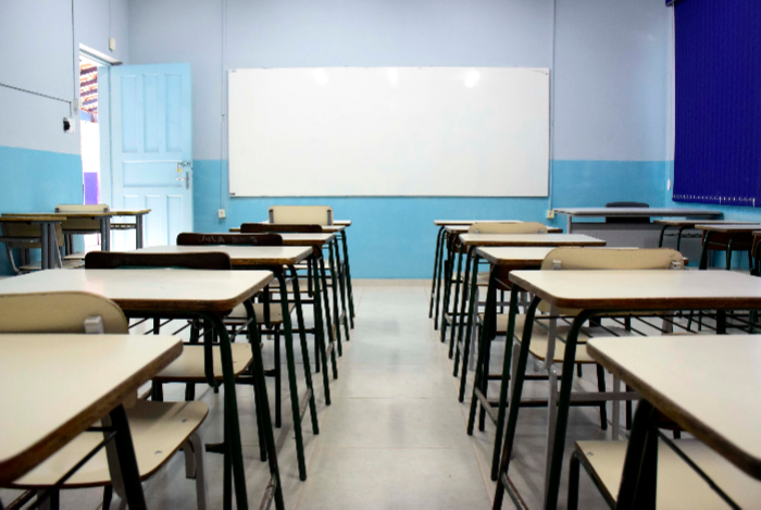 RJ: Profissionais de educação entram em greve contra volta às aulas presenciais RJ: Profissionais de educação entram em greve contra volta às aulas presenciais