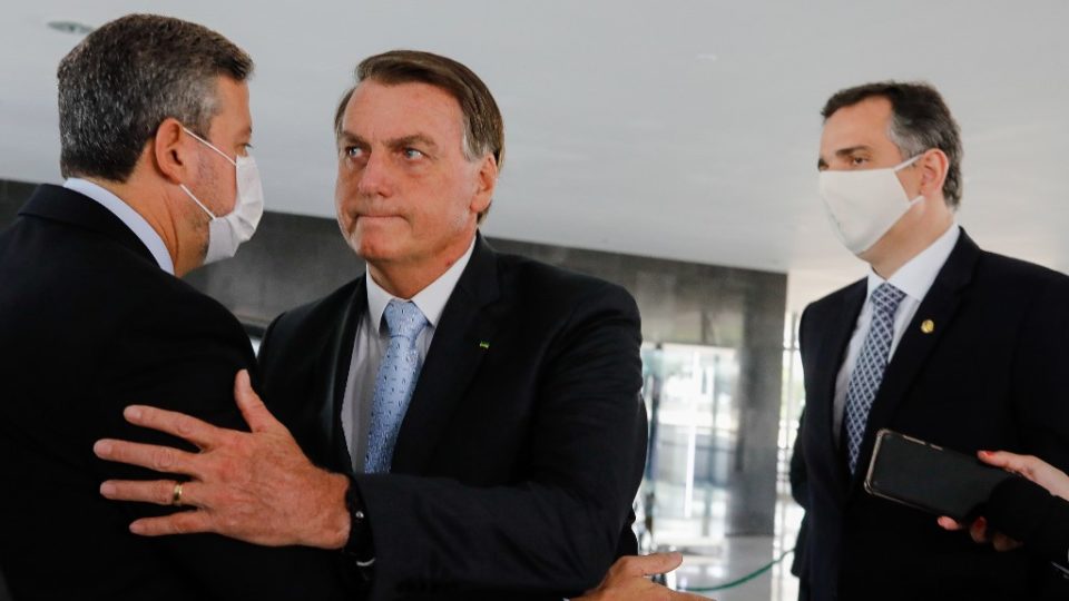 Realismo para aprovar as reformas lista de projetos prioritários do governo no Congresso.