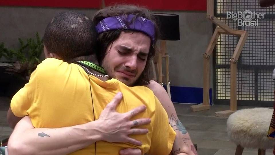 O #BBB21 e a dor-palanque Lucas Penteado e Fiuk no BBB 21.