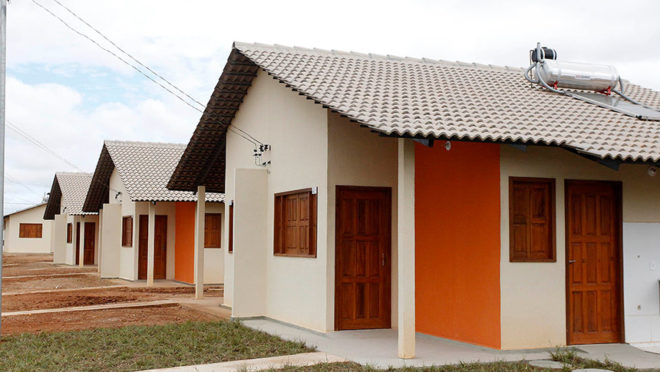 Casa Verde e Amarela Casa Verde e Amarela