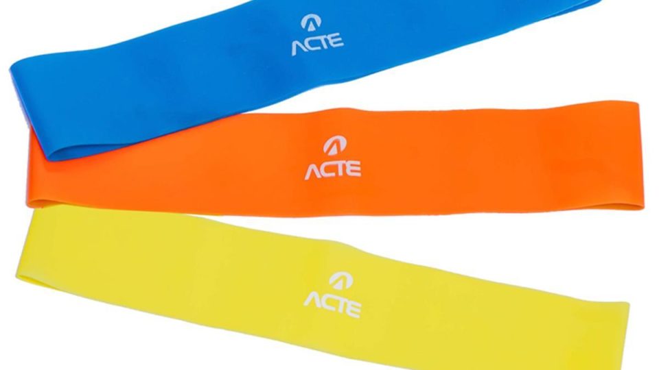 Academia em casa: 17 acessórios para impulsionar seus treinos Academia em casa: mini band