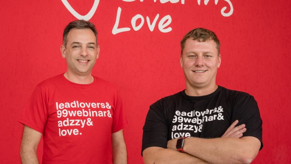 Grupo Nuvini adquire startup de marketing curitibana Leadlovers Diego Carmona e Fábio Verschoor, fundadores da Leadlovers, que foi comprada em fevereiro pelo Grupo Nuvini.