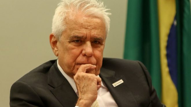 O presidente da Petrobras, Roberto Castello Branco (foto), recebeu uma ameaça velada de demissão do presidente Jair Bolsonaro.