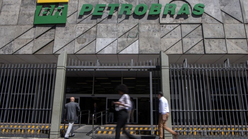 Bolsonaro anunciou a demissão de Roberto Castello Branco da presidência da Petrobras na última sexta-feira (19)