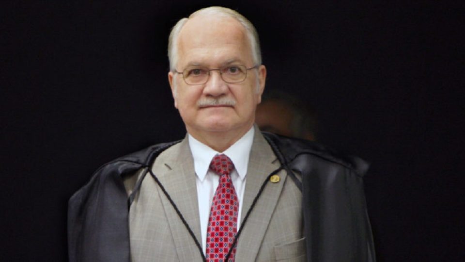 Como a decisão de Fachin sobre Lula afeta a sua vida A decisão de Fachin nos afeta naquilo que temos de mais divino: a capacidade de distinguir o certo e o errado e a nossa esperança.