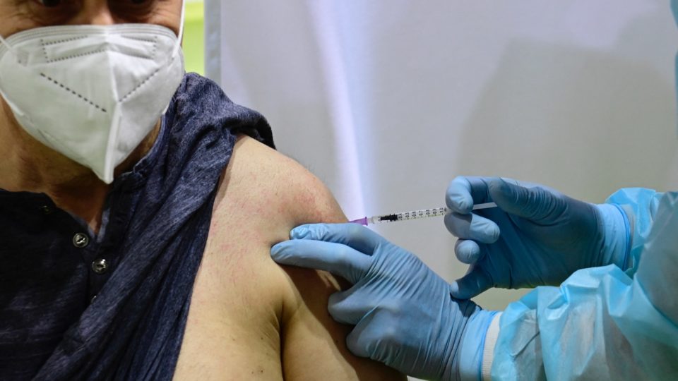 De exemplo na pandemia à lentidão na vacinação: o que deu errado na Alemanha? vacinação alemanha