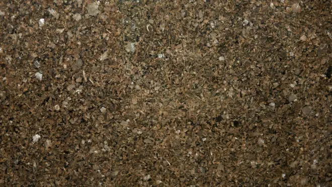 O Café Imperial é um dos diversos padrões de mármores e granitos que o PR Grupo Paraná oferece