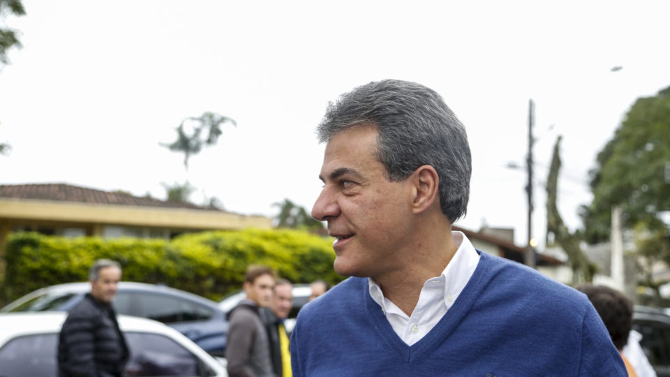MP pede fim de sigilo de delações de Tony Garcia para “destravar” processo contra Richa Ex-governador do Paraná Beto Richa (PSDB), durante a campanha eleitoral de 2018