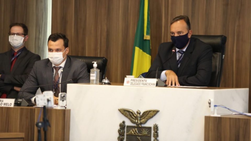 Francischini pede na Justiça suspensão do IPTU para imóveis comerciais em Curitiba Francischini pede na Justiça suspensão do IPTU para imóveis comerciais em Curitiba