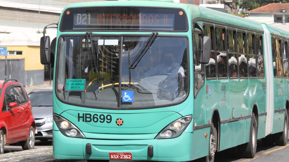 Ônibus em Curitiba